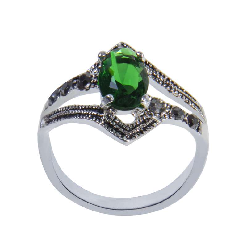 انگشتر نقره زنانه بازرگانی میلادی مدل کوارتز کد AW_128