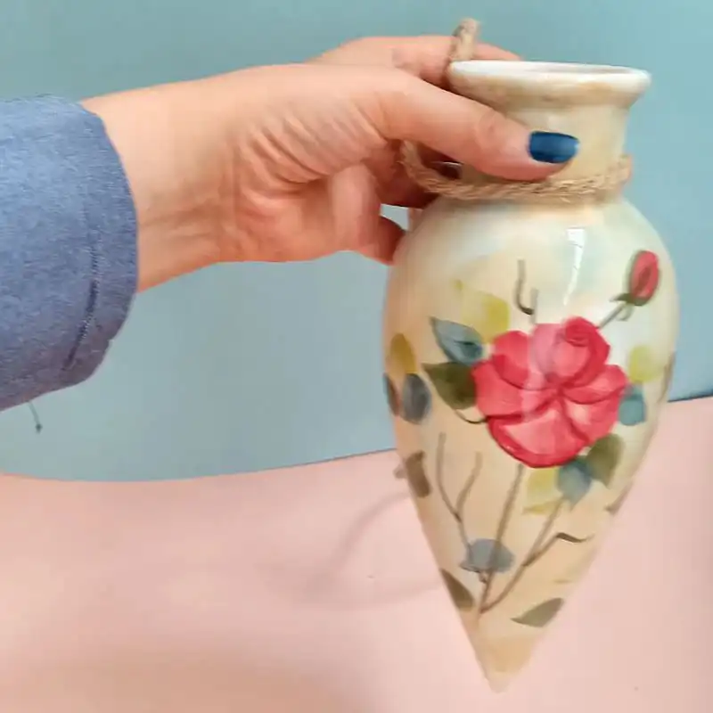 گلدان سرامیکی مدل دیواری طرح گل کد 1