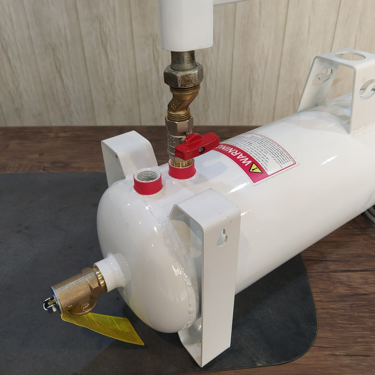 آبگرمکن برقی مدل 1615