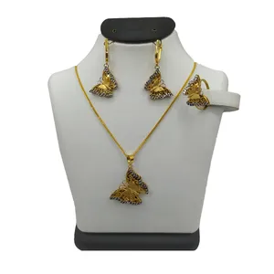 نیم ست طلا 18 عیار زنانه مدل تینوا