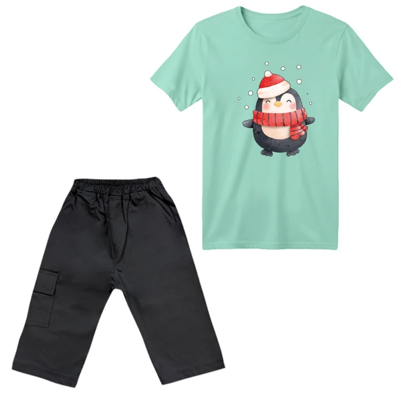 ست تی‌شرت آستین کوتاه و شلوارک پسرانه مدل پنگوئن کد ۹