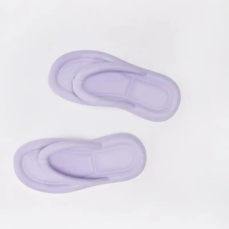 دمپایی لاانگشتی زنانه ال سی وایکیکی مدل طبی پاستلی