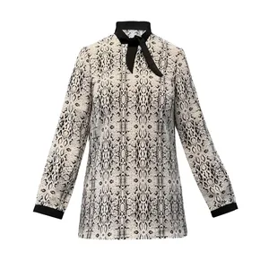 بلوز آستین بلند زنانه مدل پوست ماری طرح ژاکارد