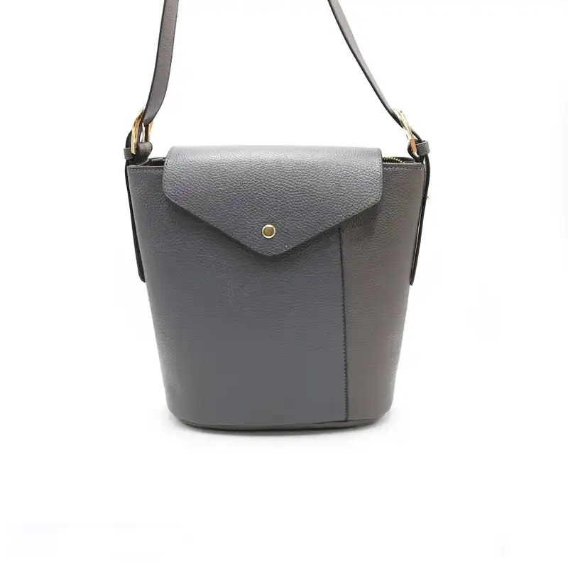 کیف رودوشی زنانه مدل mrc1909