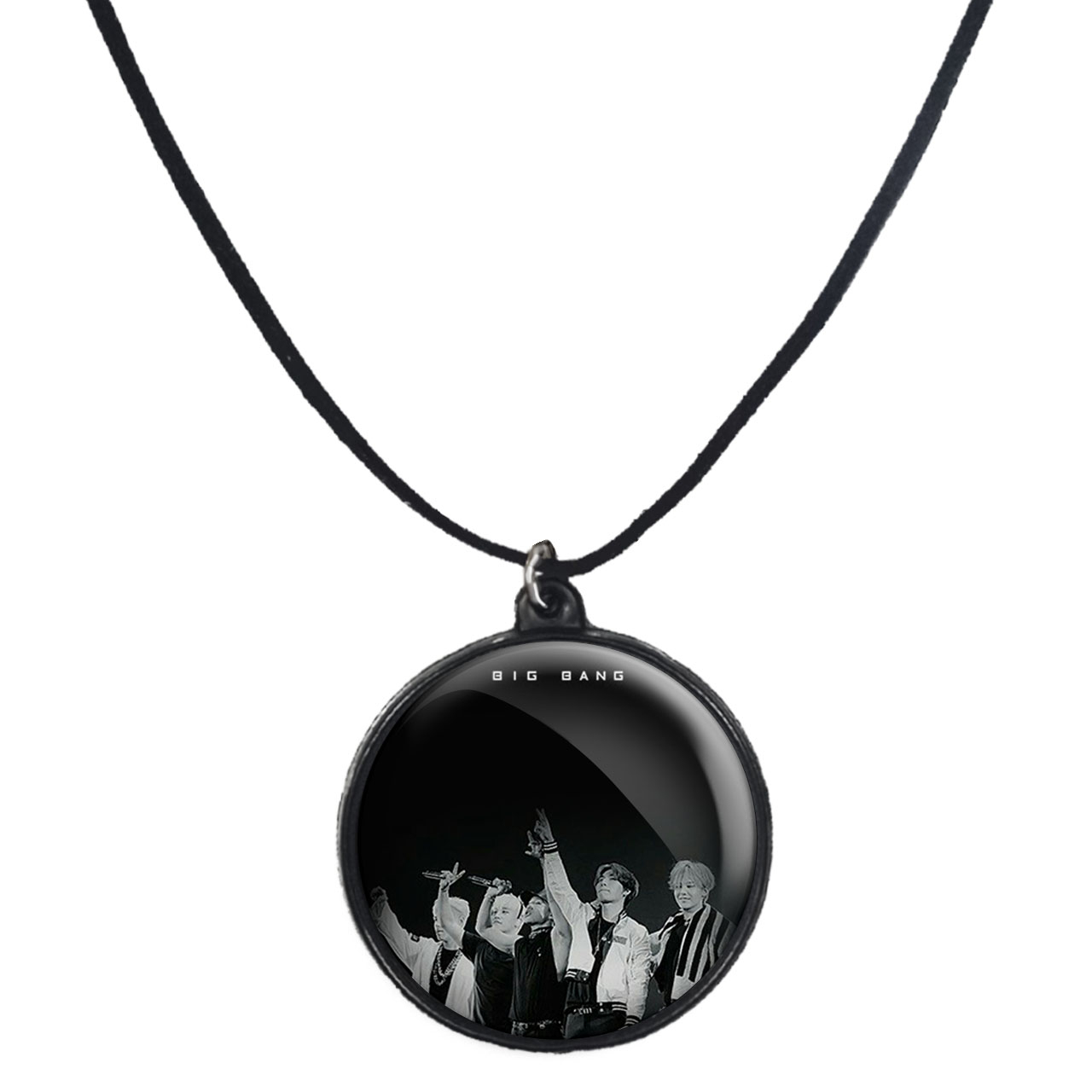گردنبند پرمانه طرح گروه موسیقی بیگ بنگ BIG BANG کد pmb.15105 مدل دو طرفه