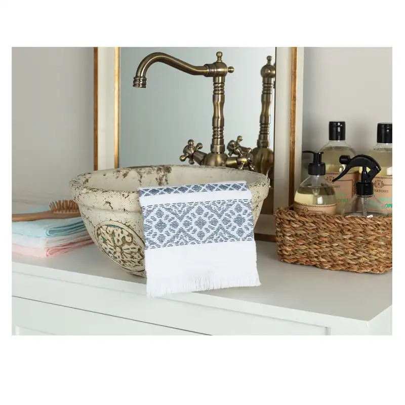 حوله دستی مادام کوکو مدل Elita سایز 50x70 سانتی متر