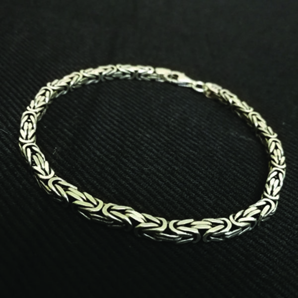 دستبند نقره مردانه مدل TBSKRALDAS22