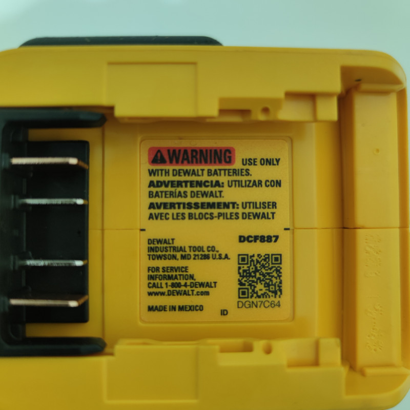 پیچ گوشتی شارژی دیوالت مدل DCF887B