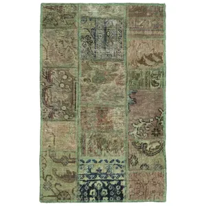کلاژ فرش دستباف نیم متری سی پرشیا کد 813062