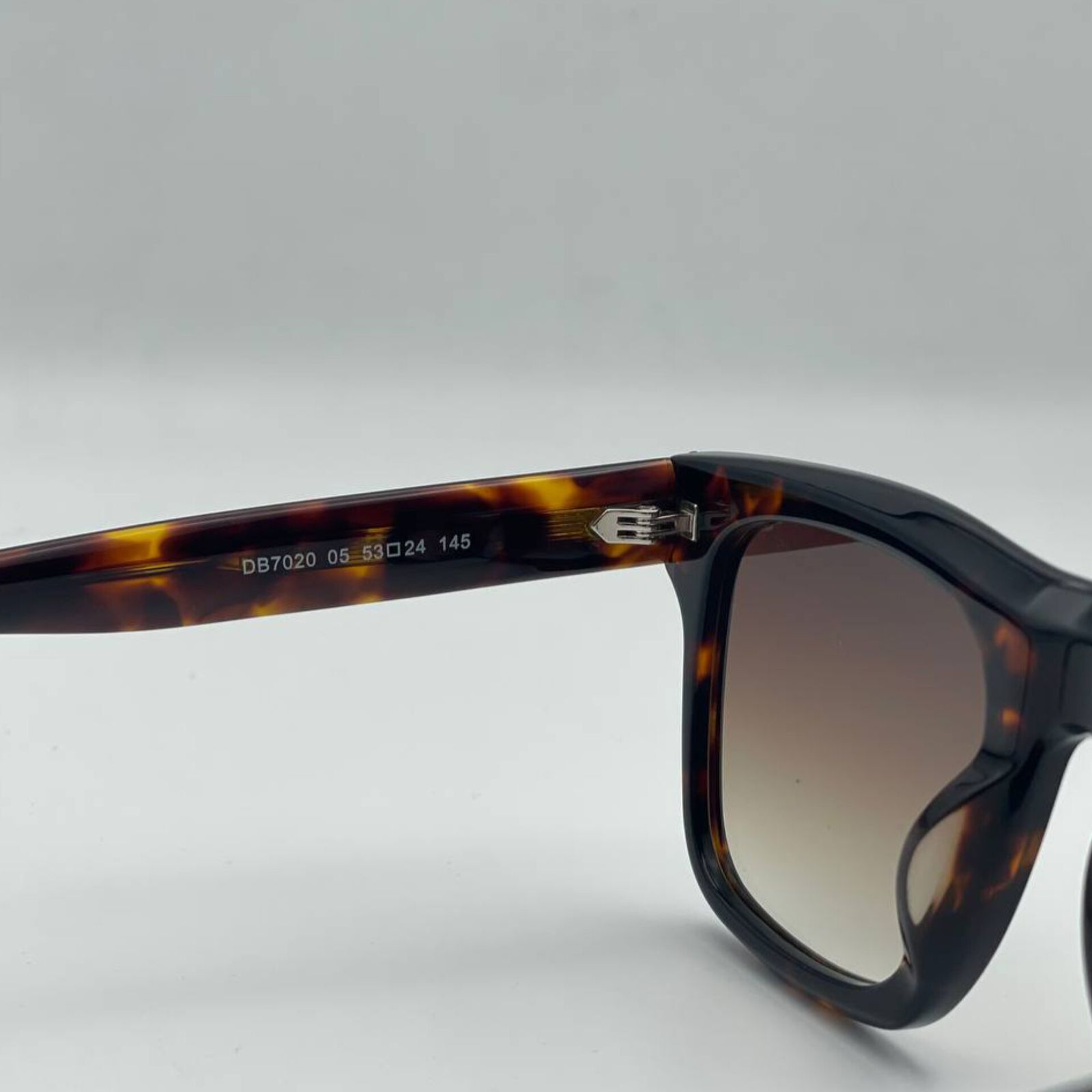 عینک آفتابی مربعی غیر پلاریزه دیوید بکهام مدل DB7020 05 -  - 9