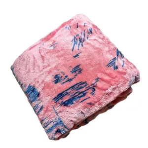 پتو مسافرتی 1 نفر گلبافت مدل مورا چهارفصل سایز 160x220 سانتی‌متر