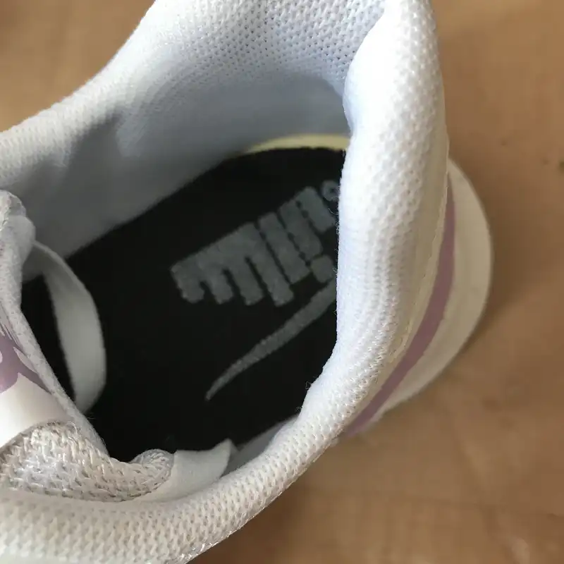 کفش پیاده روی زنانه سارزی مدل j.r.d.n-23_s.e.f-s.e.f