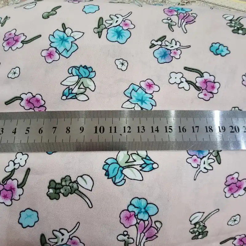 پارچه لباس مدل کودری نخی طرح گلباران کد P20