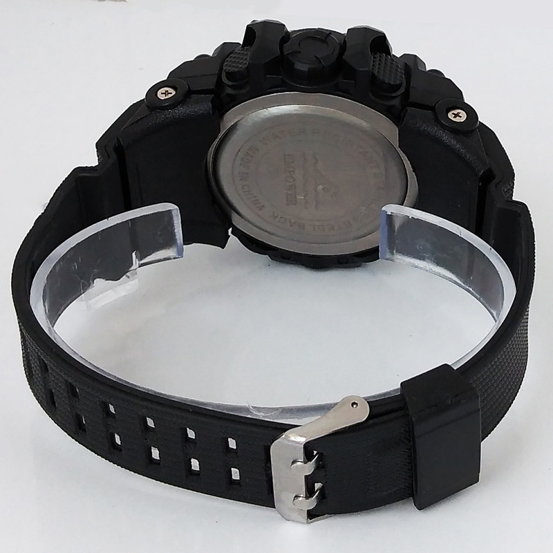 ساعت مچی دیجیتال مردانه مدل اسپرت ضدآب چراغدار کد 100