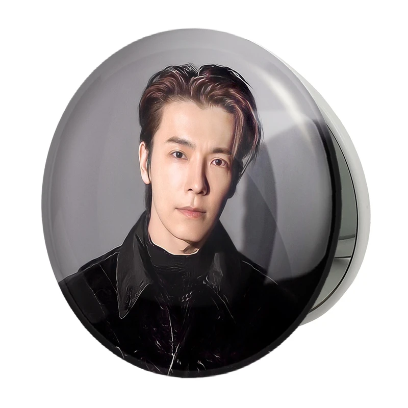 آینه جیبی خندالو طرح دونگهه گروه سوپر جونیور Super Junior مدل تاشو کد 21397