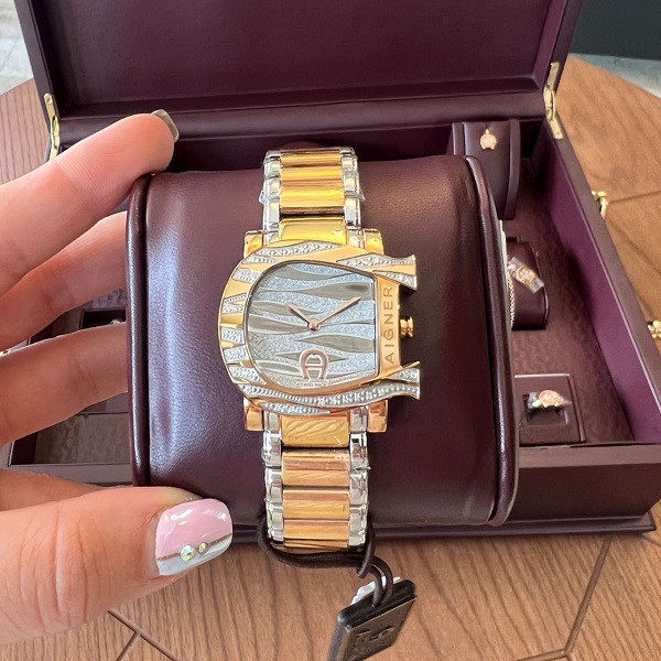 ساعت مچی عقربه ای زنانه اگنر مدل A31600-Luxury Box