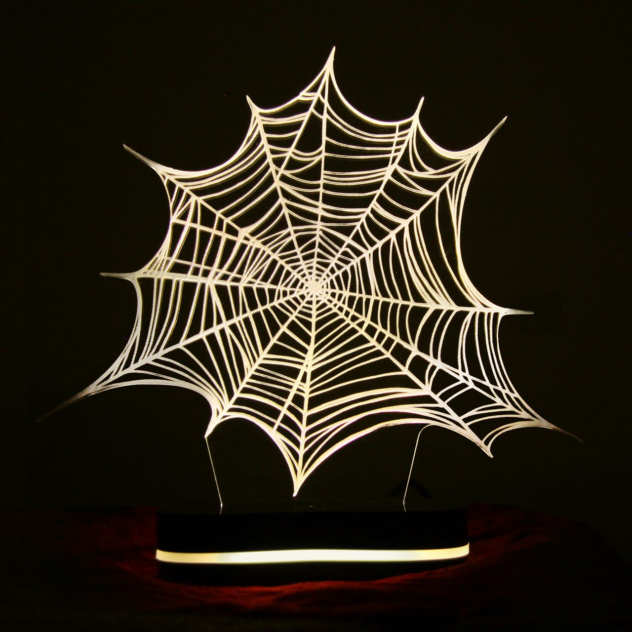 چراغ خواب گالری دکوماس طرح تار عنکبوت کد DMS104