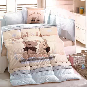 سرویس لحاف 8 تکه خواب نوزاد ازدیلک سری رنفورس طرح Bear and rabbit