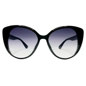 عینک آفتابی زنانه مدل C8002bl