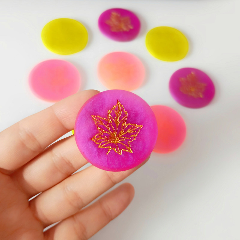 قالب رزین مدل آویز طرح برگ کد 1