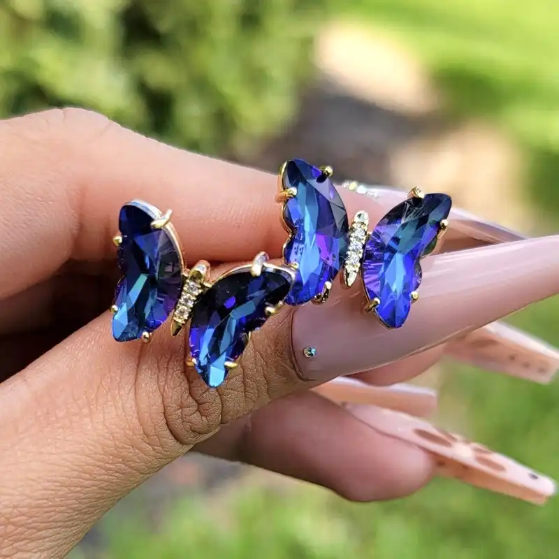 انگشتر زنانه مدل پروانه عاشق کریستالی کد 386