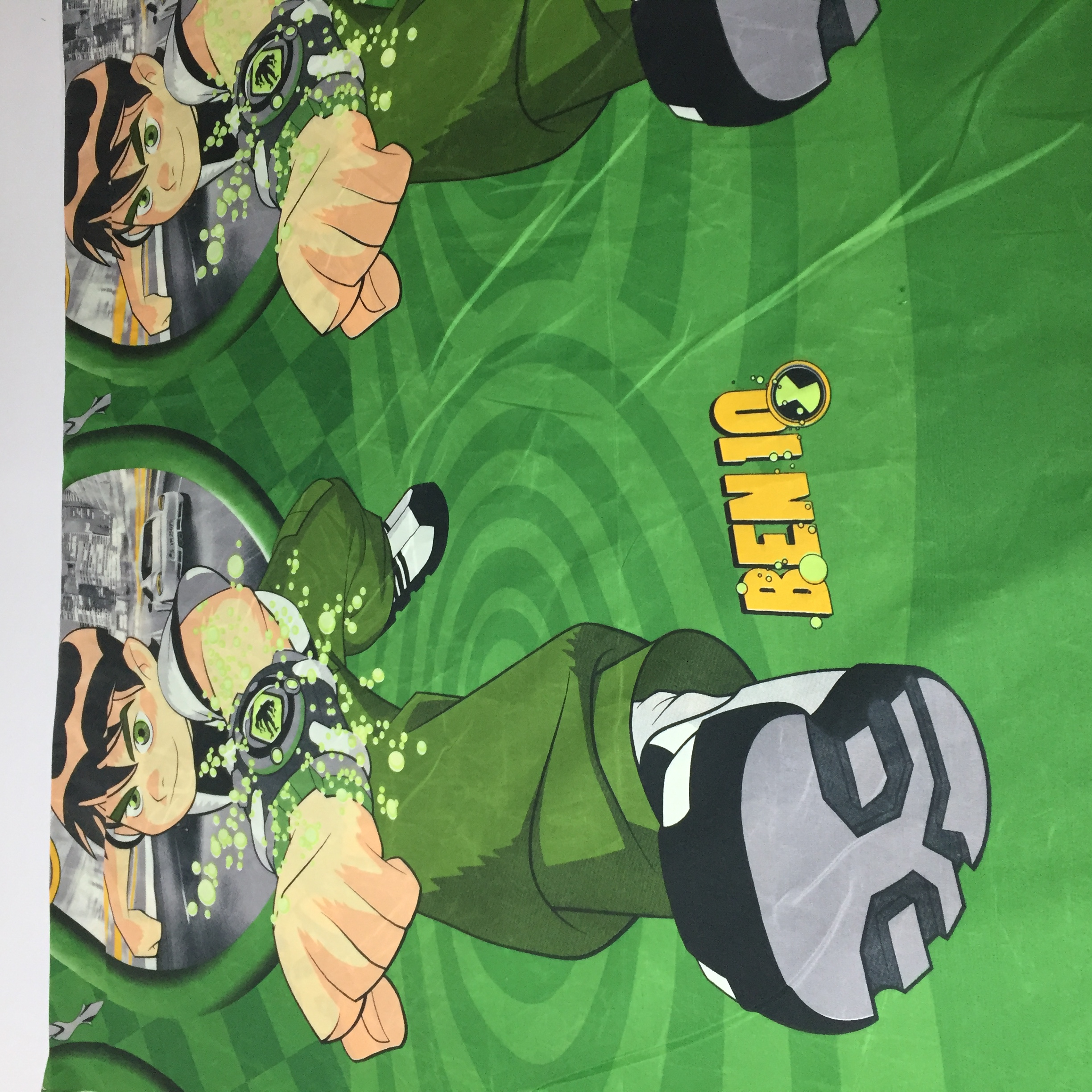 پارچه ملحفه کوکو جم مدل بن تن