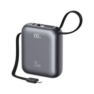 پاوربانک 35 وات یوسمز مدل CD261 ظرفیت 10000 میلی‌آمپرساعت