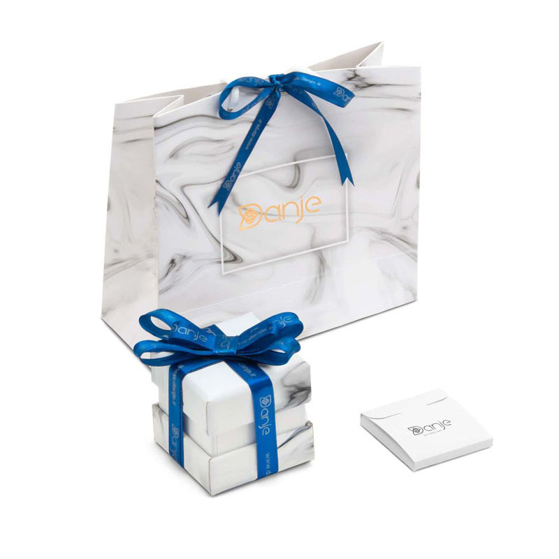 گوشواره زنانه دانژه مدل پروانه