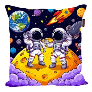 کوسن پاد آفرین مدل فضانورد سیاره منظومه شمسی موشک آدم فضایی کد PK401507 سایز 40*40 سانتی متر