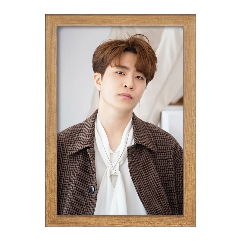 تابلو خندالو مدل یونگجه گروه گات سون GOT7  کد 20998