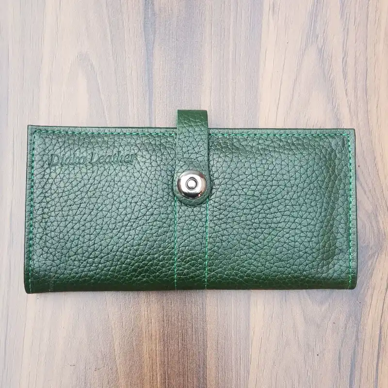 کیف پول زنانه چرم دیاکو مدل zp319f