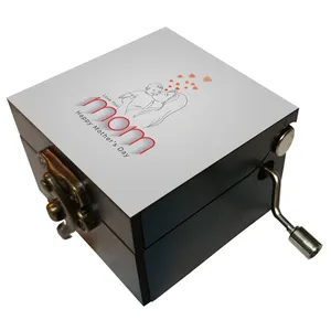 جعبه موزیکال مدل هندلی طرح مادر جان روزت مبارک دوست دارم کد 2004