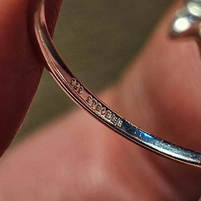 انگشتر نقره زنانه مدل پروانه با نگین زیرکنیا