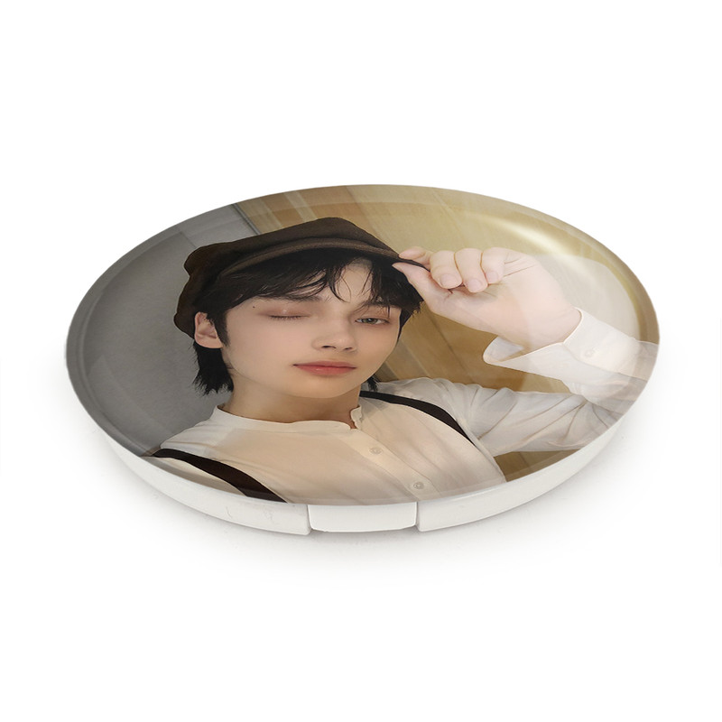 آینه جیبی خندالو طرح هیونینگ کای گروه تی اکس تی TXT مدل تاشو کد 20013