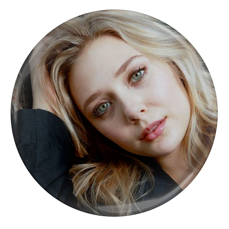 مگنت طرح بازیگر الیزابت اولسن اسکارلت ویچ مدل S6150