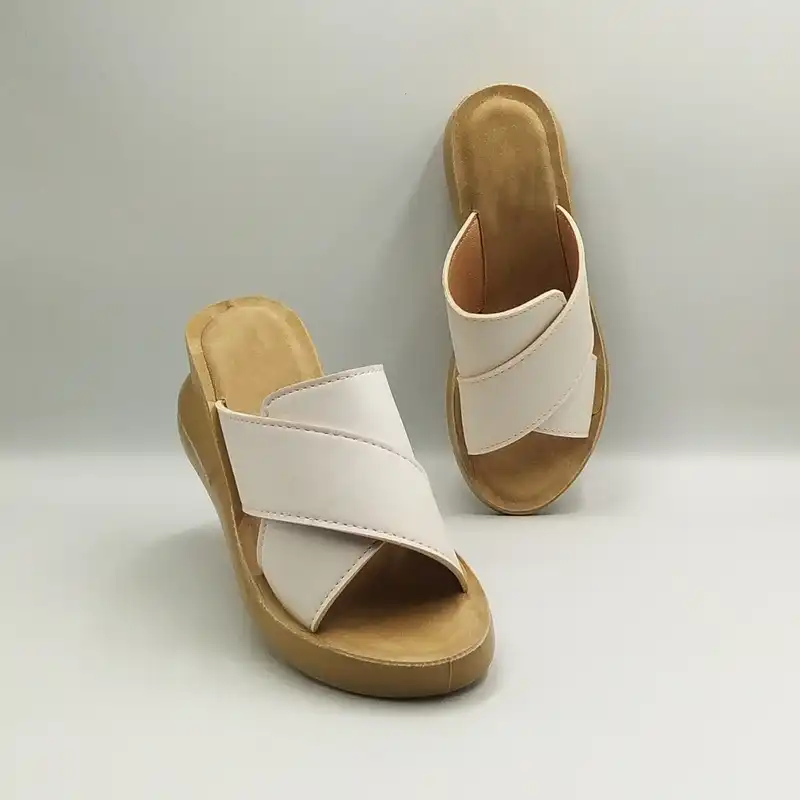 دمپایی زنانه مدل 1540804 رنگ سفید