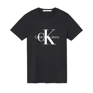 تی شرت آستین کوتاه زنانه کلوین کلاین مدل 32