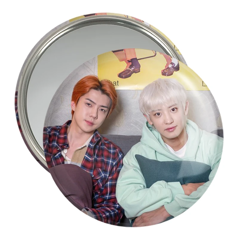 آینه جیبی خندالو مدل سهون و چانیول گروه اکسو EXO  کد 16818