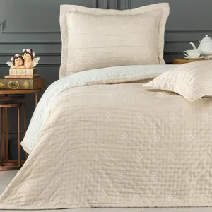  سرویس روتختی مادام کوکو طرح Louvain دو نفره 3 تکه 