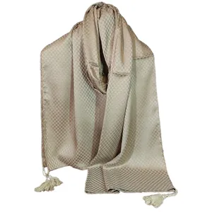 شال زنانه مدل چهارخانه ای براق کد 1035