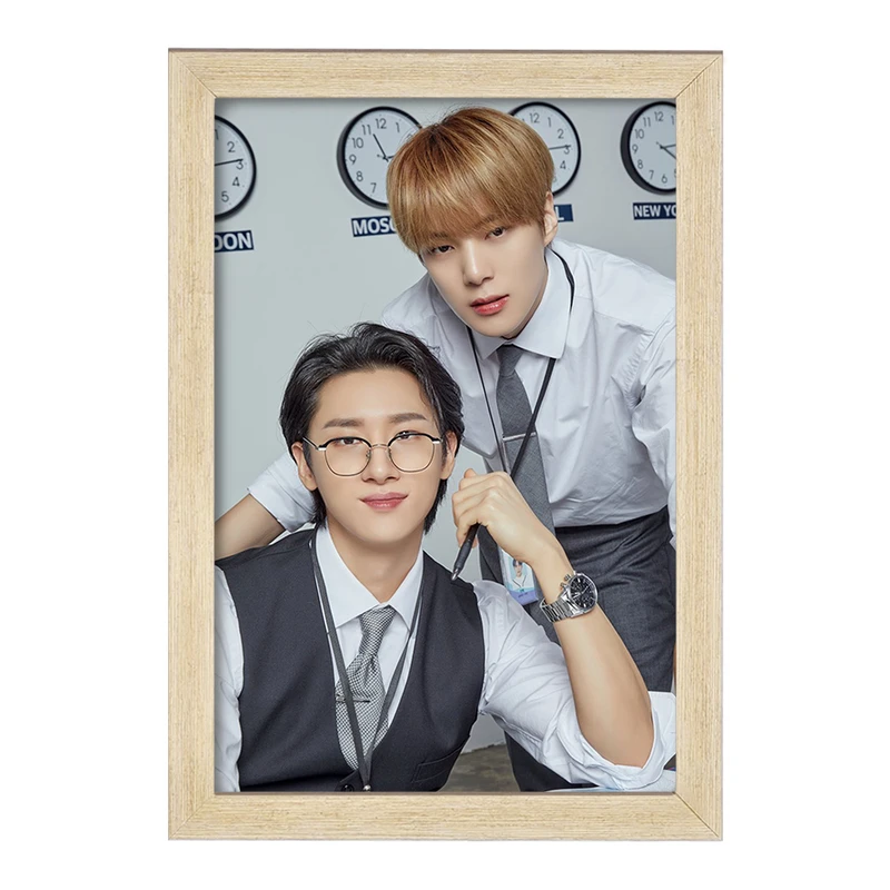 تابلو خندالو مدل گروه Monsta X  کد 21205