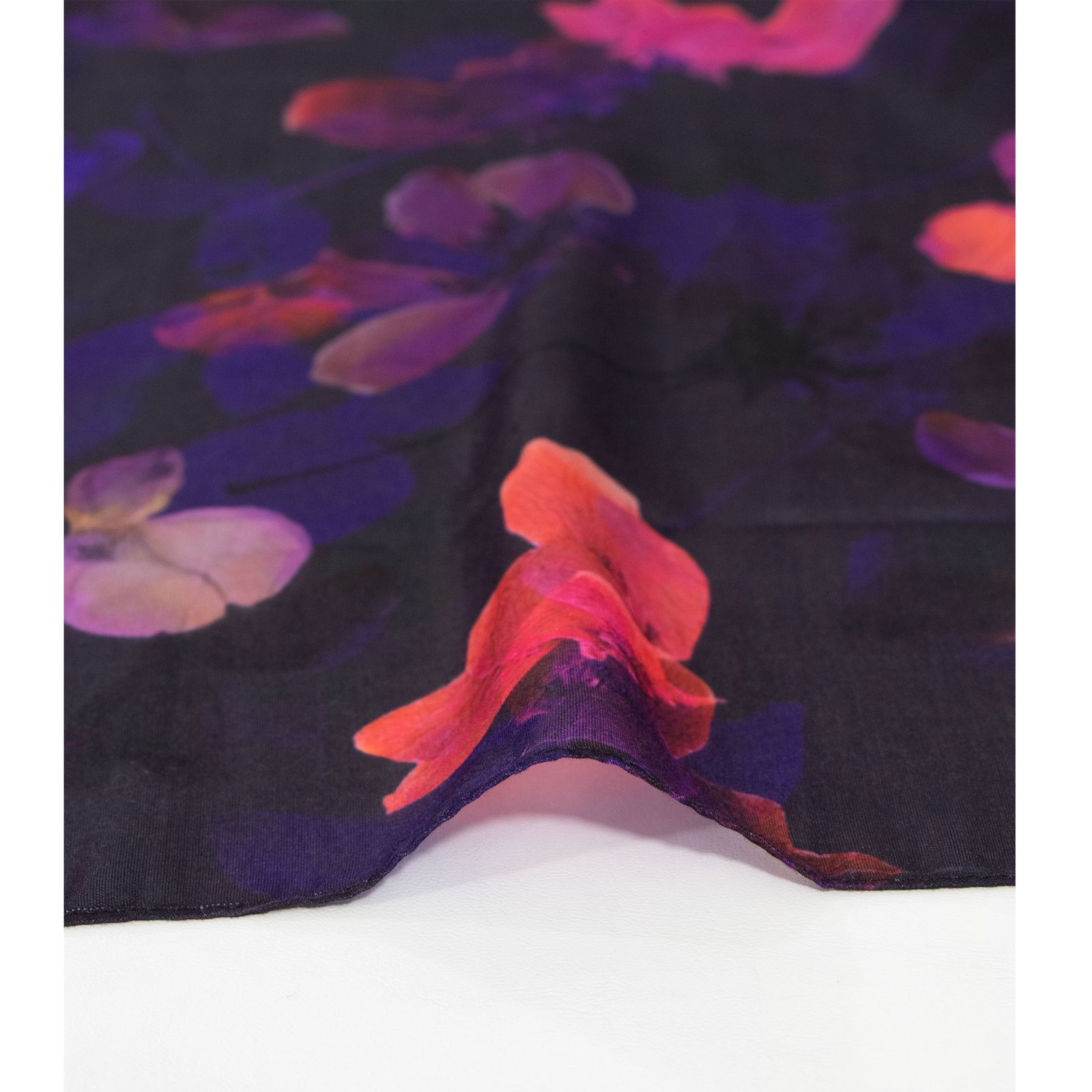 شال زنانه مدل نخی جدید بهاری طرح برگ ریز کد ANA-2273 -  - 5