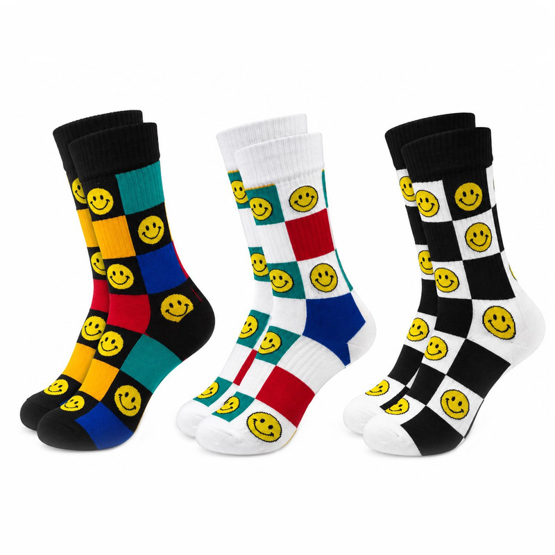 جوراب ساق بلند پسرانه چیکو مدل Emoji طرح لبخند شطرنجی