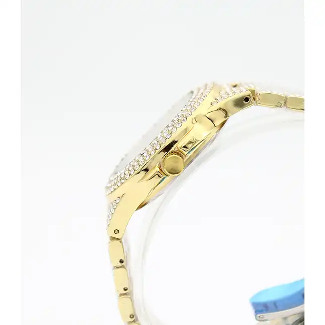 ساعت مچی عقربه ای مدل نگین 024666