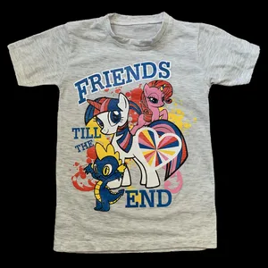 تی شرت دخترانه طرح فرندز مدل A&S7173 رنگ خاکستری روشن
