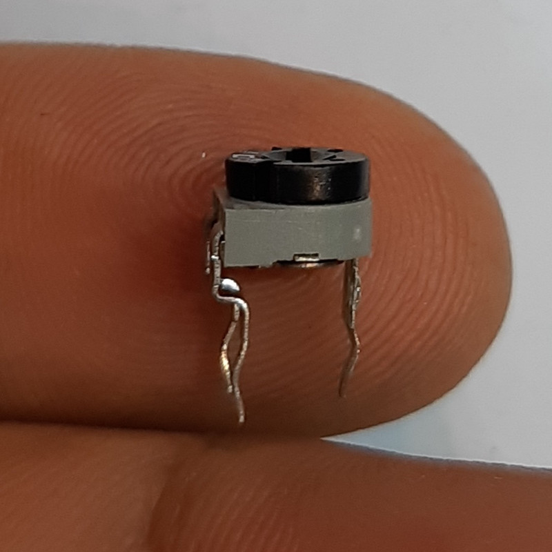 مقاومت پتانسیومتر 10 کیلو اهم کد WH-O2-103 بسته 10 عددی مقاومت پتانسیومتر 10 کیلو اهم کد WH-O2-103 بسته 10 عددی