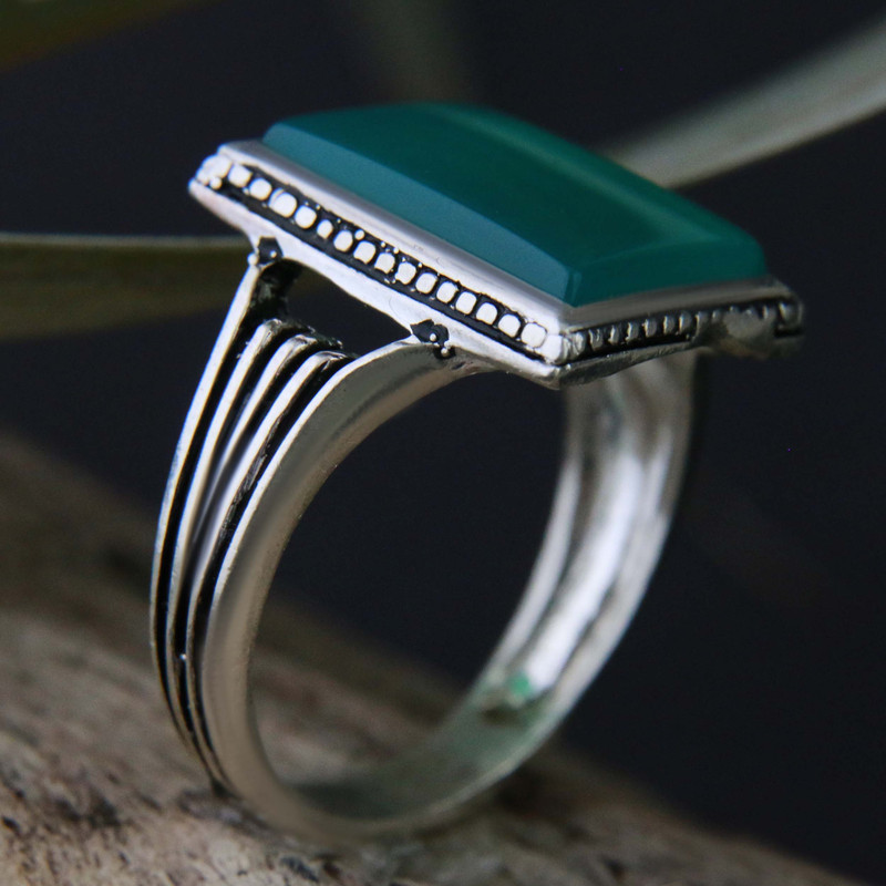 انگشتر نقره مردانه بازرگانی میلادی مدل سنگ عقیق رکاب سیلندری سیاه قلم کد AM_4048