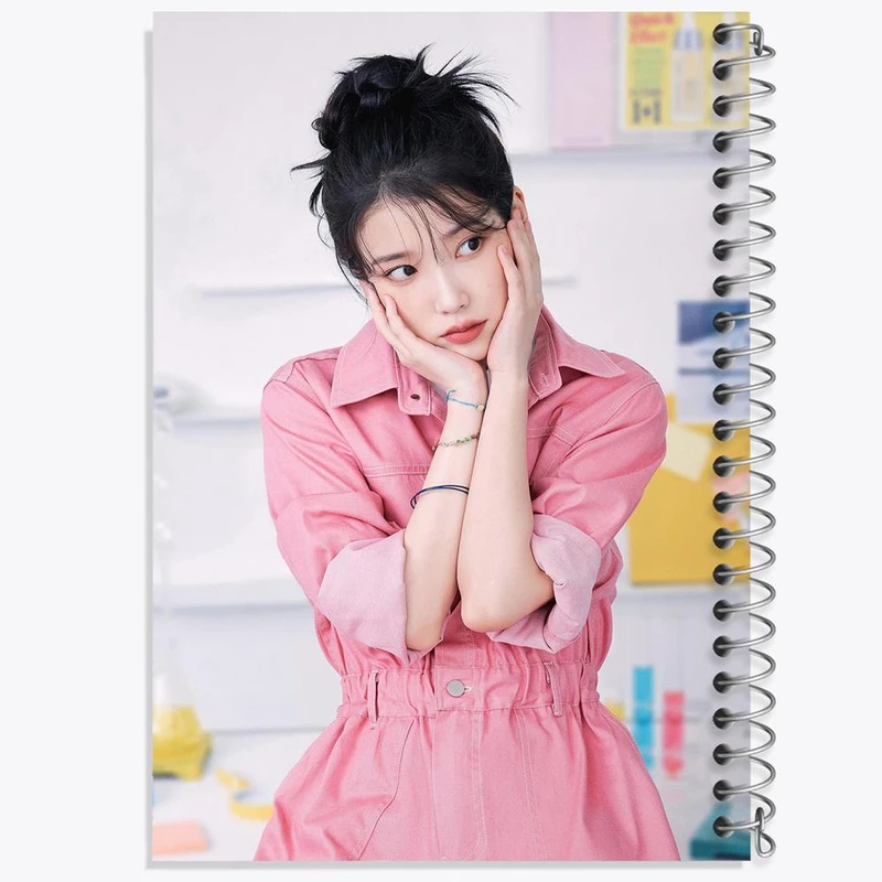 دفتر مشق 100 برگ خندالو طرح آیو IU کد 19762