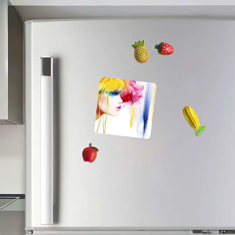 مگنت طرح نقاشی دختر مدل mg10595