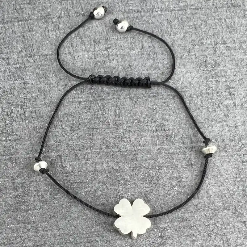 پابند نقره زنانه گیرا مدل G589